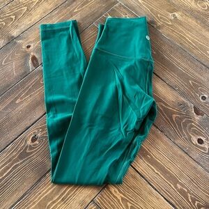 Women’s Lululemon green to the ankle size small green leggings